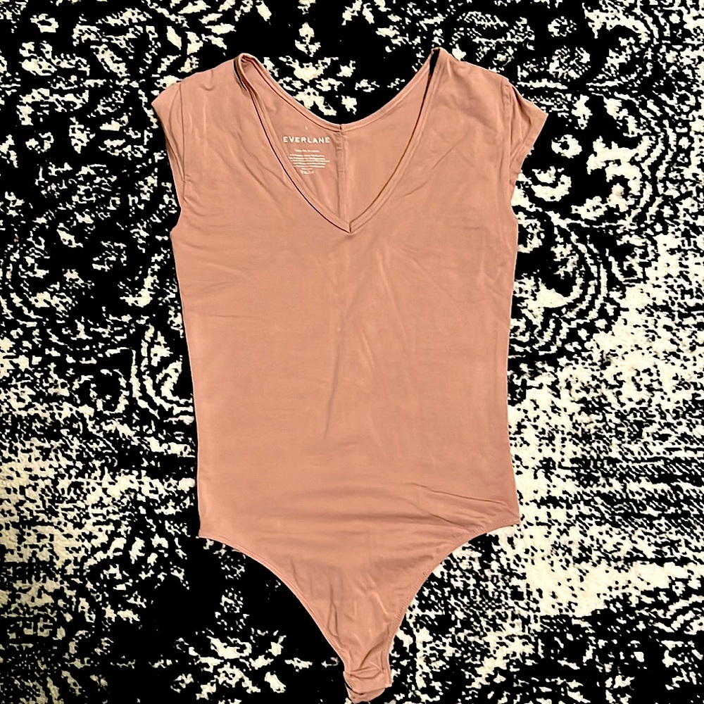 Everlane Pastel Pink Short Sleeve Thong Bodysuit Size S.